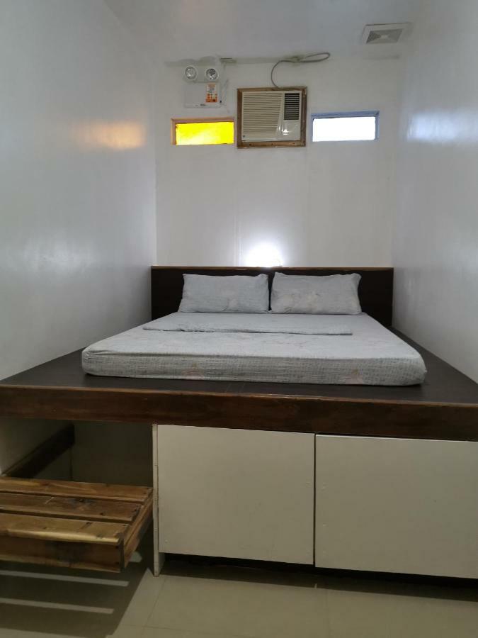 One Hostel - El Nido Luaran gambar