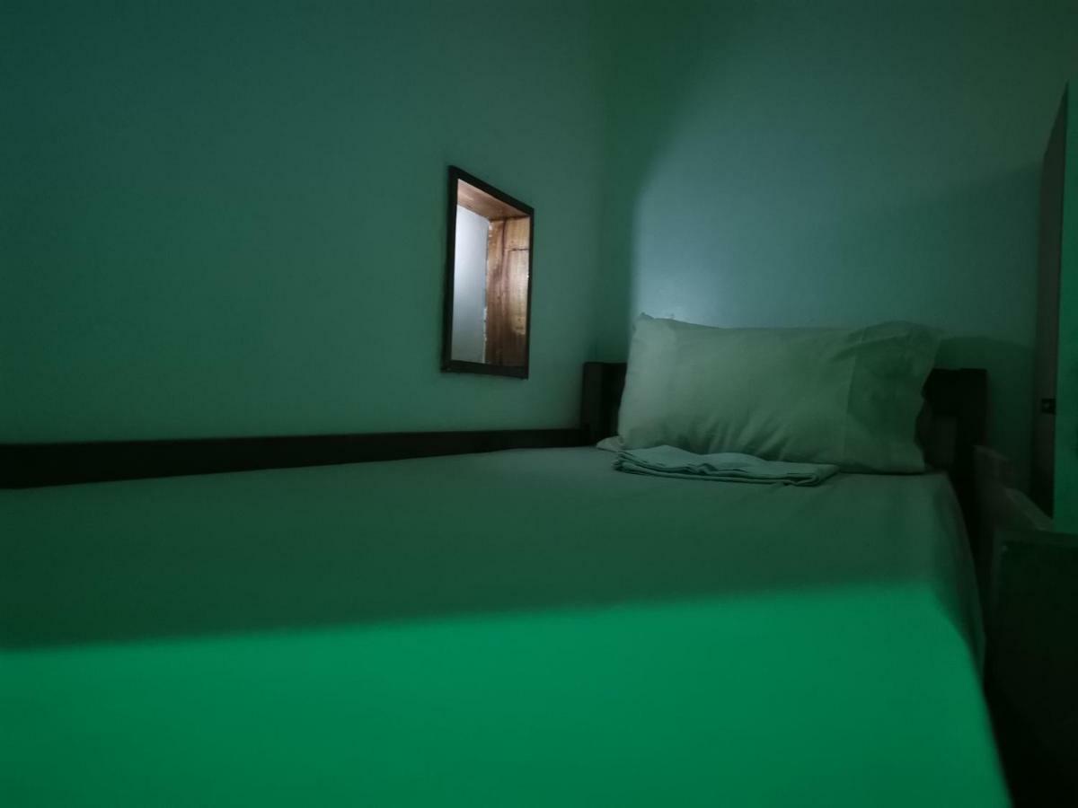 One Hostel - El Nido Luaran gambar